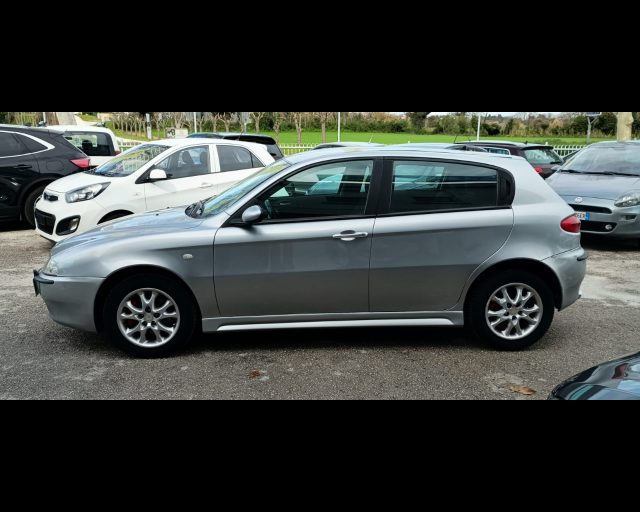 ALFA ROMEO 147 usata, con Airbag laterali