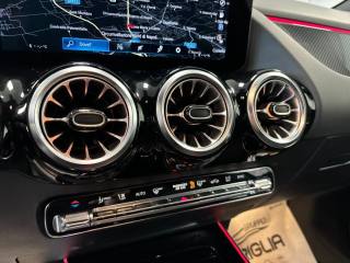 MERCEDES-BENZ GLA 180 usata, con Luci diurne LED