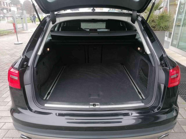 AUDI A6 allroad usata, con Volante in pelle