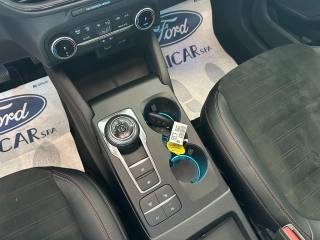 FORD Kuga usata, con Sistema di navigazione