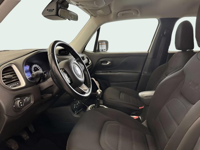 JEEP Renegade usata, con USB