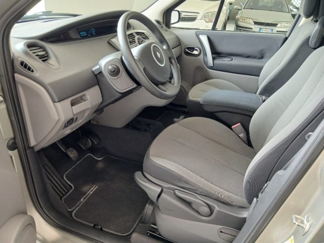 RENAULT Scenic usata, con Servosterzo
