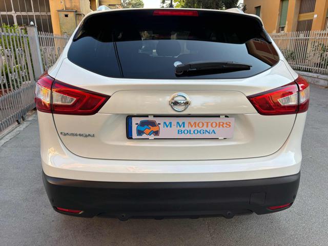 NISSAN Qashqai usata, con Autoradio