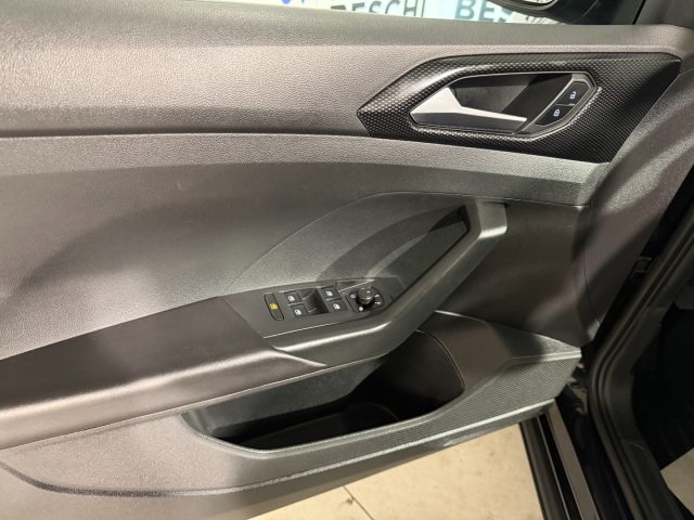 VOLKSWAGEN T-Cross usata, con Climatizzatore