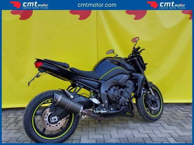 YAMAHA FZ8 usata 2