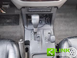 MITSUBISHI Pajero usata 16