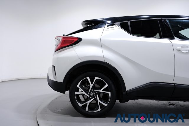 TOYOTA C-HR usata 53
