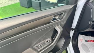 VOLKSWAGEN T-Roc usata, con Chiusura centralizzata