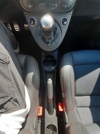 ABARTH 695 usata, con Android Auto