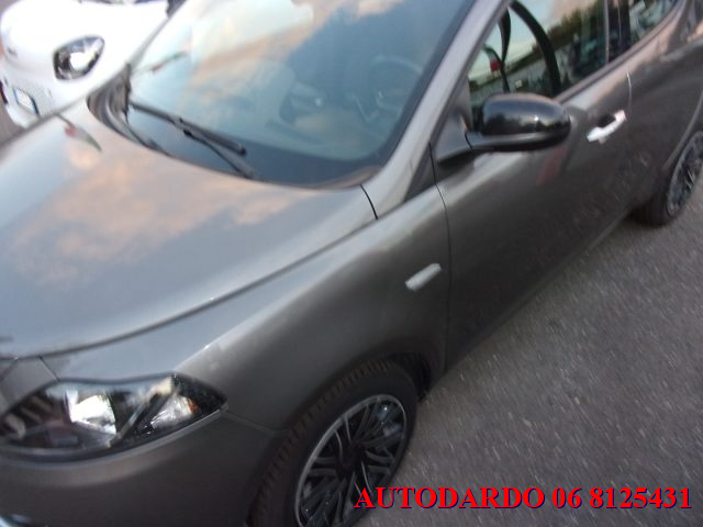 LANCIA Ypsilon usata, con Chiusura centralizzata