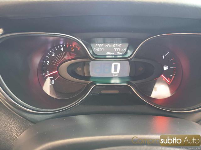 RENAULT Captur usata 26