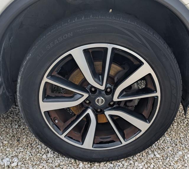 NISSAN X-Trail usata, con Sedile posteriore sdoppiato