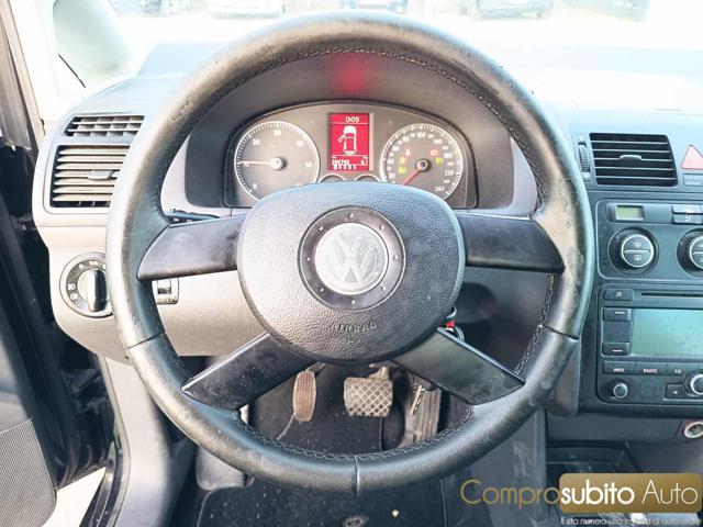 VOLKSWAGEN Touran usata 20