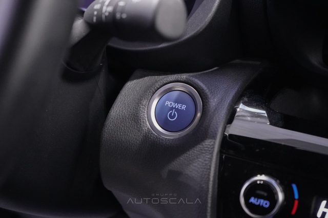 TOYOTA Yaris Cross usata, con Vetri oscurati