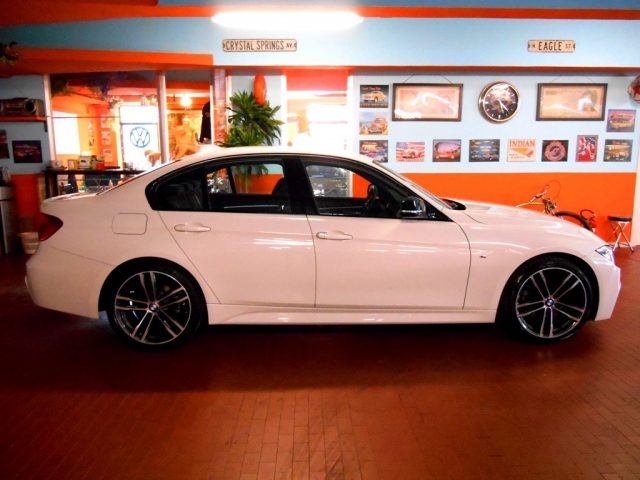 BMW 320 usata, con Alzacristalli elettrici