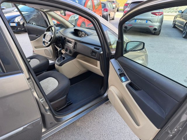 LANCIA MUSA usata, con Sedile posteriore sdoppiato