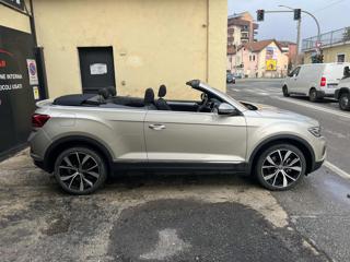 VOLKSWAGEN T-Roc usata, con Autoradio