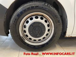 PEUGEOT Expert usata, con ESP