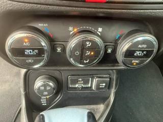 JEEP Renegade usata, con Specchietti laterali elettrici
