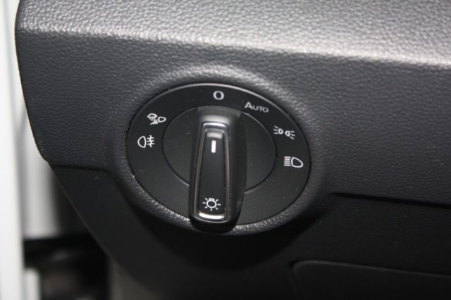 VOLKSWAGEN T-Roc usata, con Touch screen
