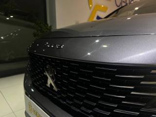 PEUGEOT 5008 usata, con Alzacristalli elettrici