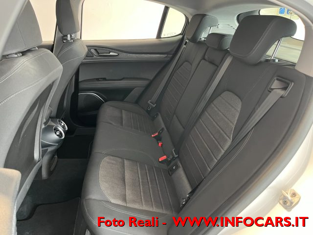 ALFA ROMEO Stelvio usata, con Autoradio