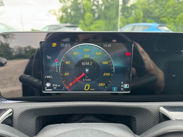 MERCEDES-BENZ A 200 usata, con Sedili sportivi