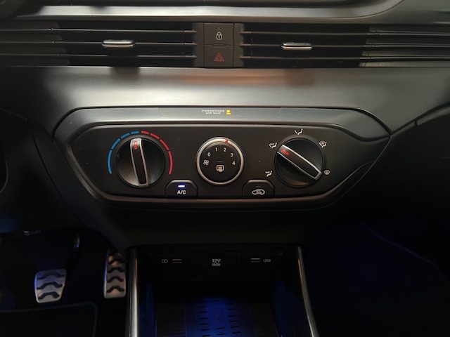 HYUNDAI Bayon usata, con Climatizzatore