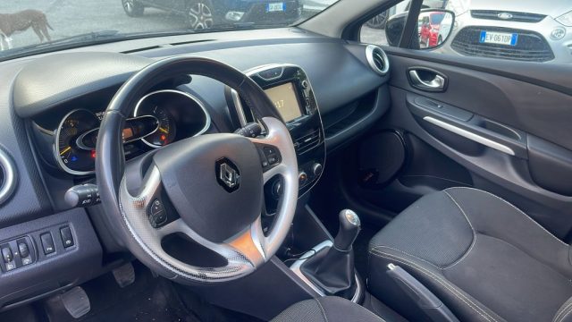 RENAULT Clio usata, con Controllo trazione