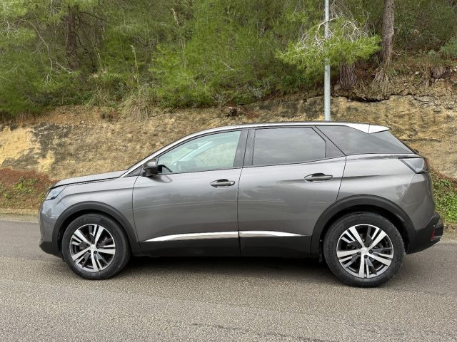 PEUGEOT 3008 usata, con Cronologia tagliandi