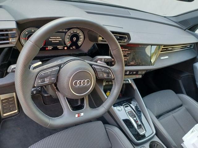 AUDI A3 usata, con Alzacristalli elettrici