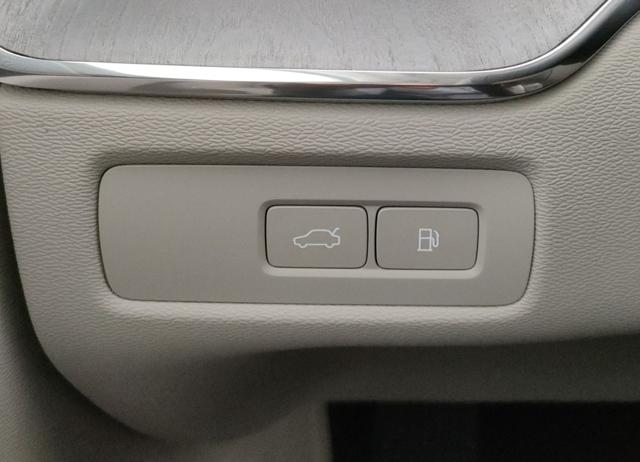 VOLVO XC60 usata, con Controllo trazione