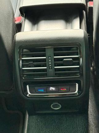 VOLKSWAGEN Passat usata, con Trazione integrale