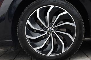 VOLKSWAGEN Golf usata, con Chiamata automatica per emergenze