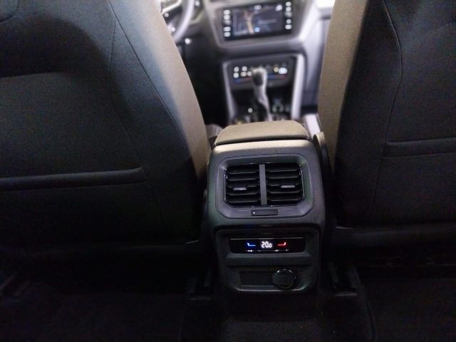 VOLKSWAGEN Tiguan usata, con Controllo automatico clima
