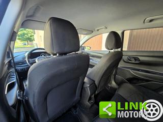 HYUNDAI Bayon usata, con Autoradio digitale