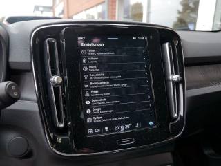 VOLVO XC40 usata, con Park Distance Control