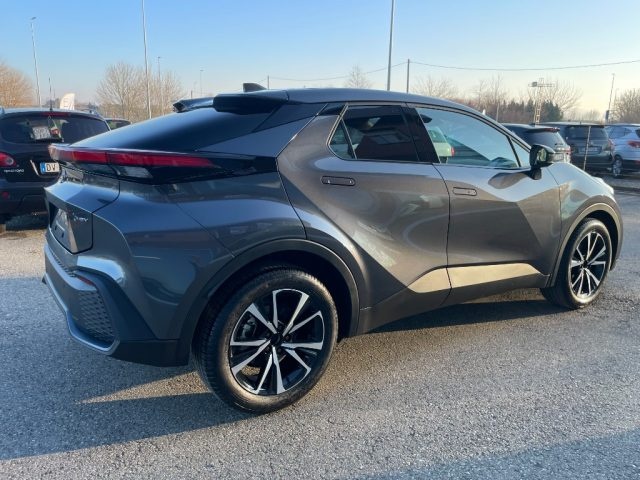 TOYOTA C-HR usata, con ESP