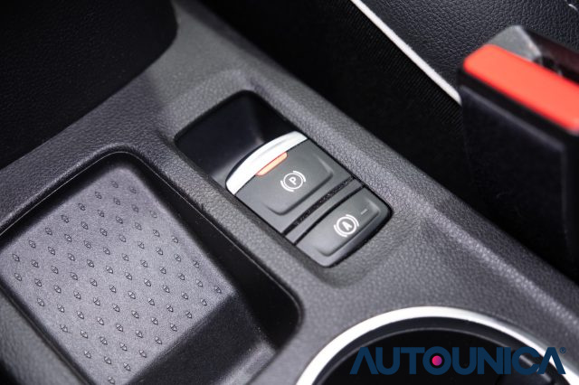 RENAULT Captur usata, con Sensore di pioggia