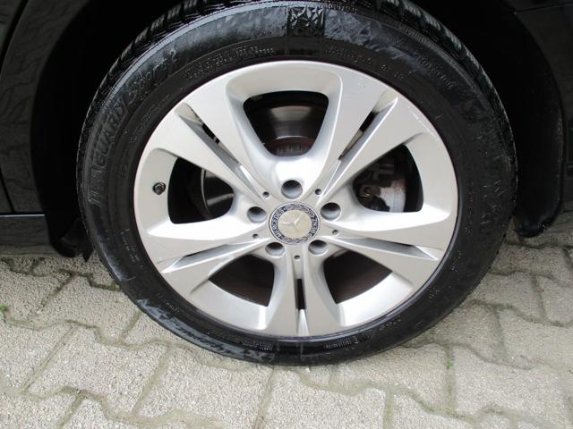 MERCEDES-BENZ C 220 usata 8