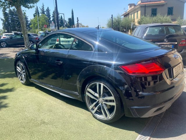 AUDI TT usata, con Autoradio