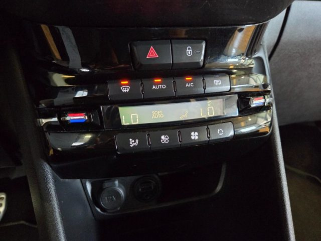 PEUGEOT 2008 usata, con Bluetooth