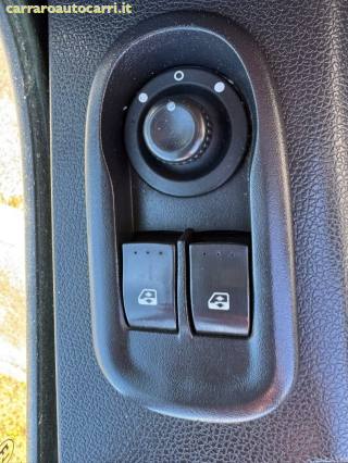 OPEL Movano usata, con Bracciolo