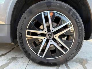 MERCEDES-BENZ GLA 200 usata, con Park Distance Control