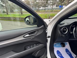 ALFA ROMEO Stelvio usata, con Boardcomputer