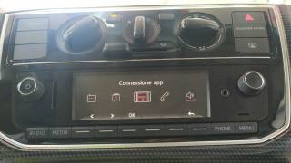 VOLKSWAGEN up! usata, con Cruise Control