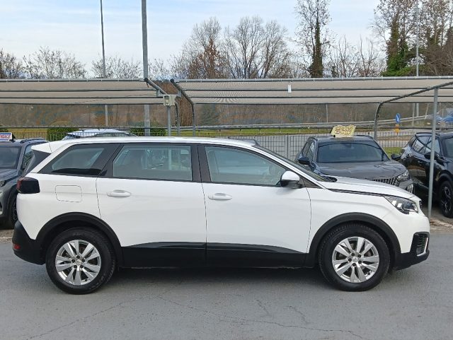 PEUGEOT 5008 usata, con Airbag Passeggero