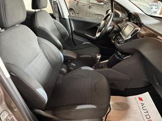 PEUGEOT 208 usata, con Fendinebbia