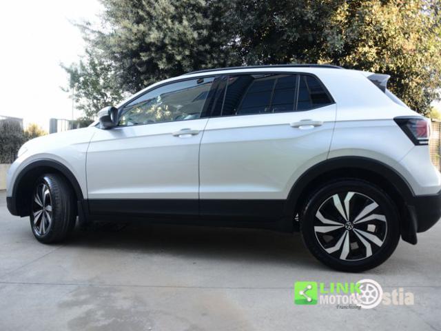 VOLKSWAGEN T-Cross usata 23