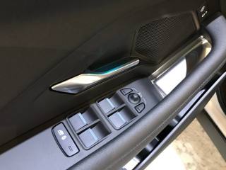 JAGUAR E-Pace usata, con Interni in pelle